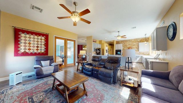 3341 E Isabella Avenue, Mesa, AZ 85204