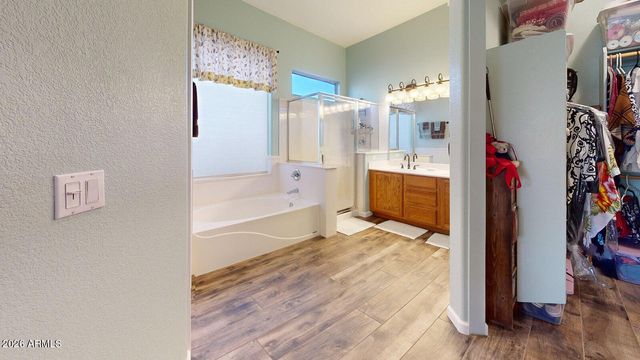 3341 E Isabella Avenue, Mesa, AZ 85204