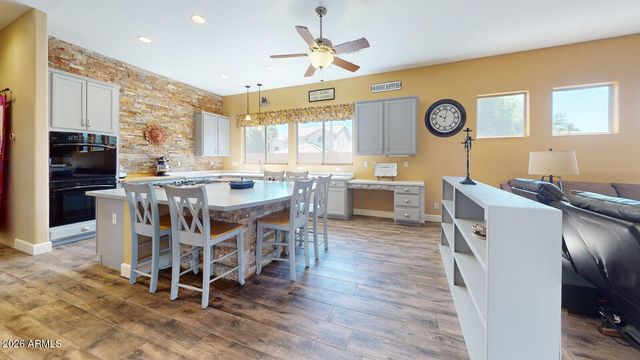 3341 E Isabella Avenue, Mesa, AZ 85204