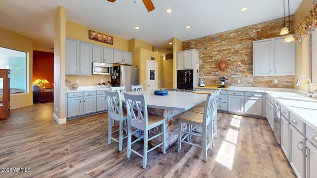 3341 E Isabella Avenue, Mesa, AZ 85204