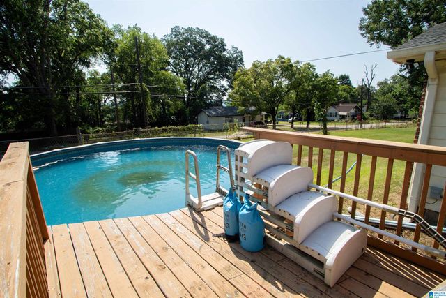 902 7TH AVENUE, Midfield, AL 35228