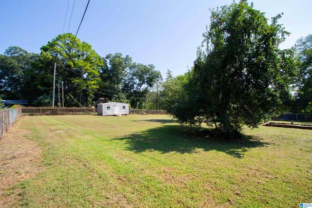 902 7TH AVENUE, Midfield, AL 35228