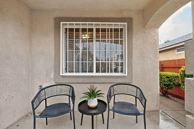 612 Lone River Trail SW, Albuquerque, NM 87121