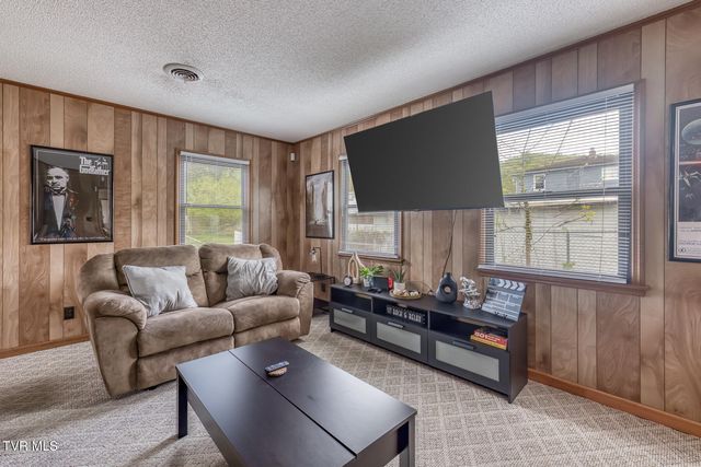 75 24th Street, Bristol, TN 37620