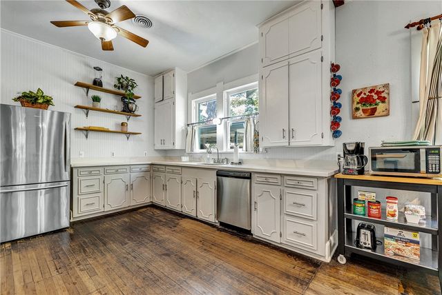 509 East 30th Street, Bryan, TX 77803