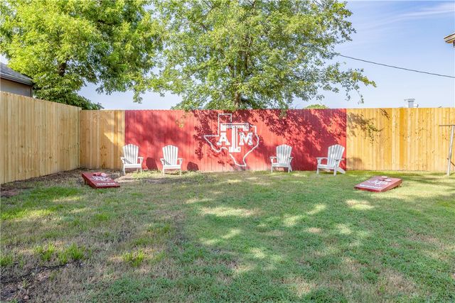 509 East 30th Street, Bryan, TX 77803