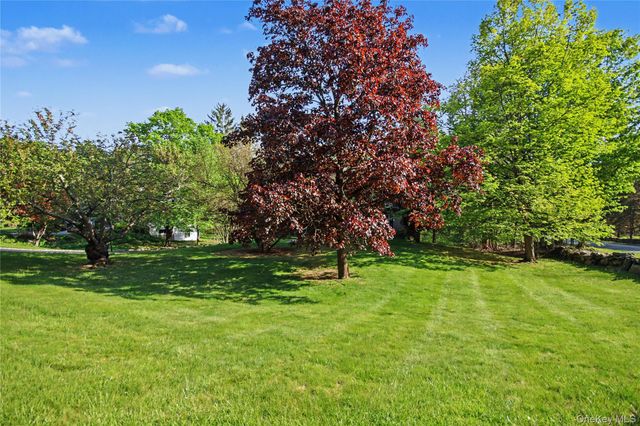 1 Cliffside Lane, Bedford Corners, NY 10549