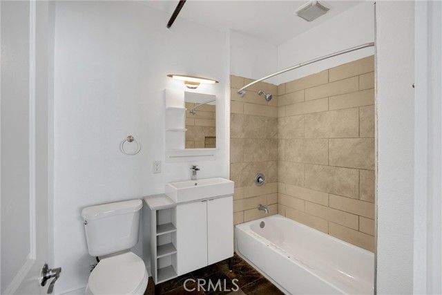 601 Linden 303, Long Beach, CA 90802