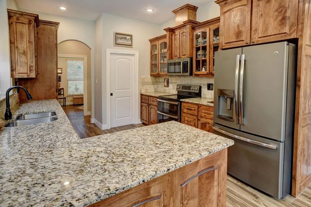 115 Mesquite CV, Bastrop, TX 78602