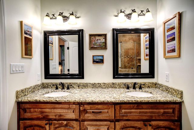 115 Mesquite CV, Bastrop, TX 78602