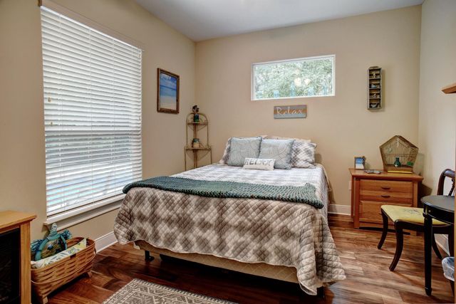 115 Mesquite CV, Bastrop, TX 78602