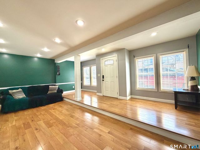 124 South Main Street, Brooklyn, CT 06234