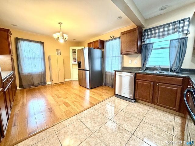 124 South Main Street, Brooklyn, CT 06234