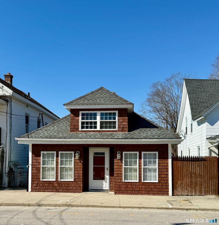 124 South Main Street, Brooklyn, CT 06234