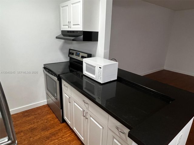 1790 79th St Causeway B307, North Bay Village, FL 33141