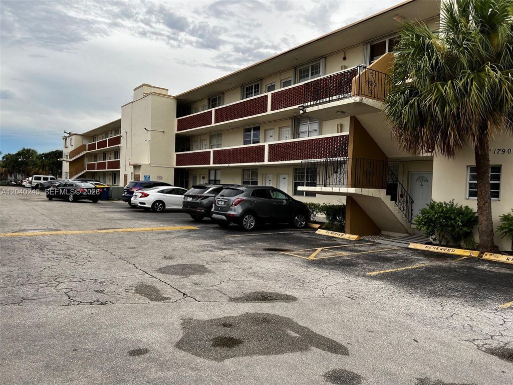 1790 79th St Causeway B307, North Bay Village, FL 33141