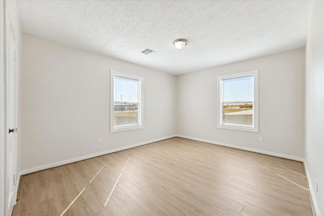 921 E Hill Street, Bellville, TX 77418