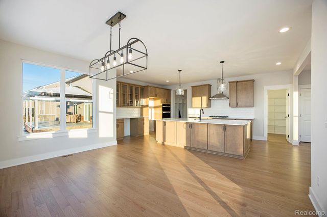 13280 Demil Drive, Romeo Village, MI 48065