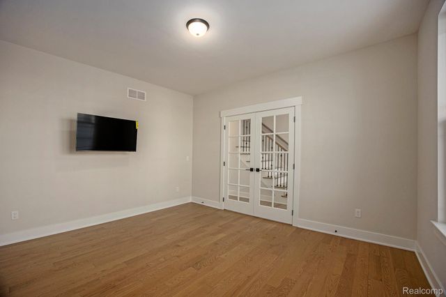 13280 Demil Drive, Romeo Village, MI 48065