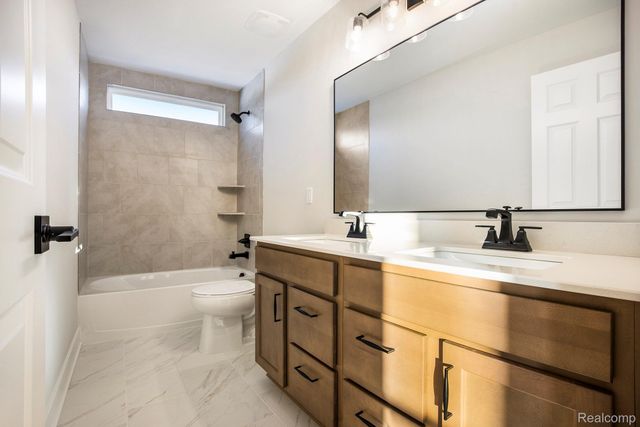 13280 Demil Drive, Romeo Village, MI 48065