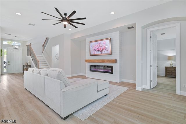 12760 Seaside Key CT, North Fort Myers, FL 33903