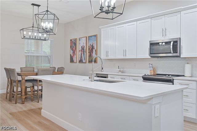 12760 Seaside Key CT, North Fort Myers, FL 33903