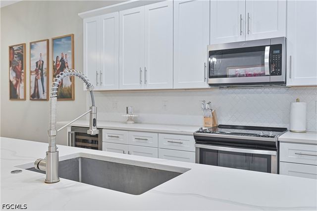 12760 Seaside Key CT, North Fort Myers, FL 33903