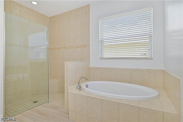 12760 Seaside Key CT, North Fort Myers, FL 33903