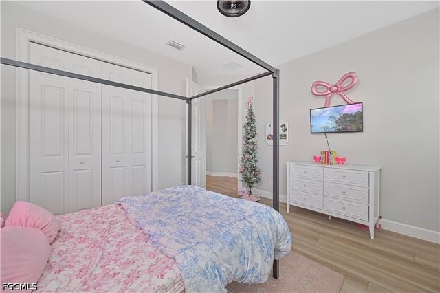 12760 Seaside Key CT, North Fort Myers, FL 33903