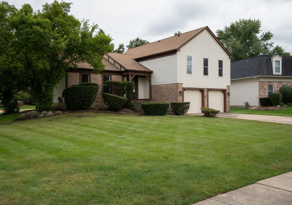 1100 Gail Drive, Buffalo Grove, IL 60089 — photo 2