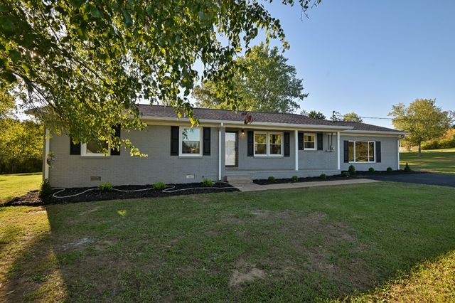 122 Parker Rd, Shelbyville, TN 37160