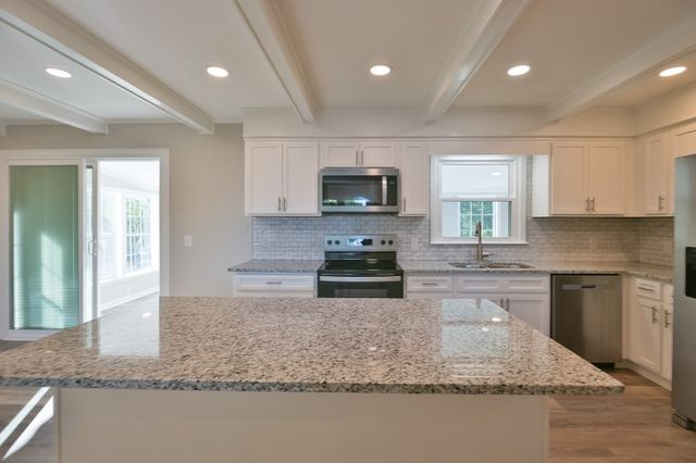 122 Parker Rd, Shelbyville, TN 37160