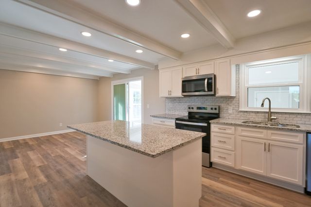 122 Parker Rd, Shelbyville, TN 37160