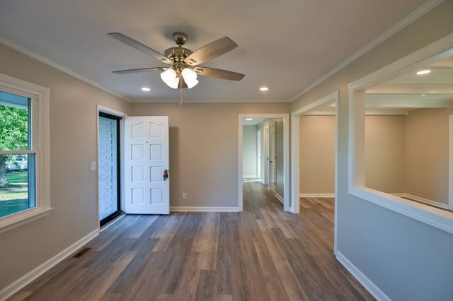 122 Parker Rd, Shelbyville, TN 37160