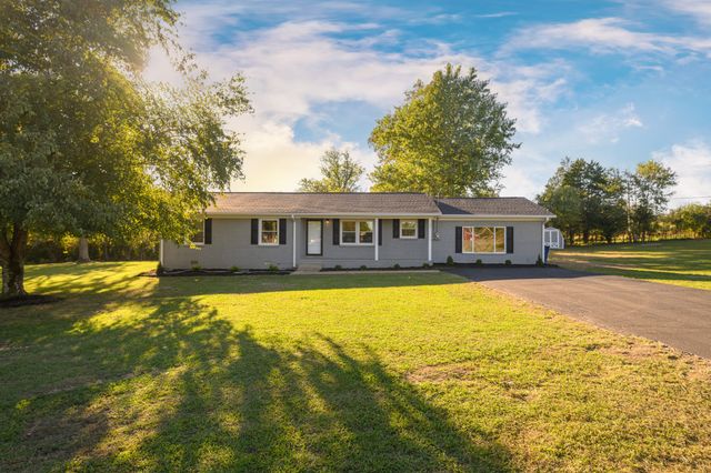 122 Parker Rd, Shelbyville, TN 37160