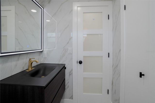 1461 ROYAL ROAD, Venice, FL 34293