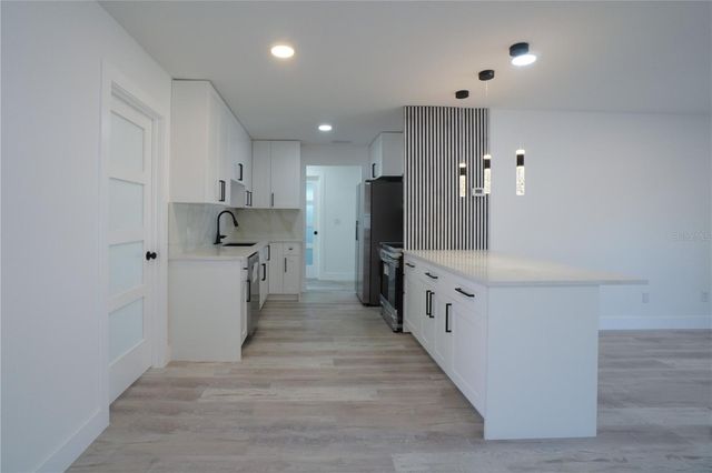 1461 ROYAL ROAD, Venice, FL 34293