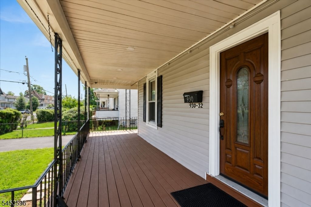 930 W 5th St, Plainfield City, NJ 07063 — photo 2