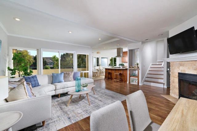 7304 Alicante Road 3, Carlsbad, CA 92009