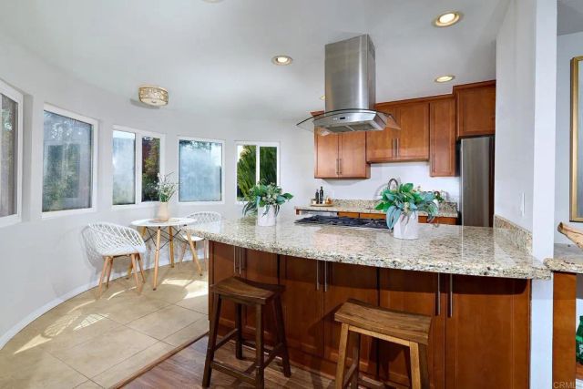 7304 Alicante Road 3, Carlsbad, CA 92009
