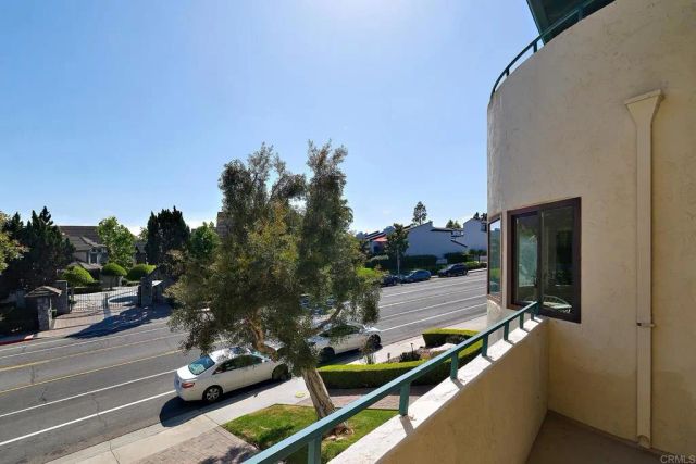 7304 Alicante Road 3, Carlsbad, CA 92009