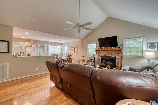 2532 Hunter Road, Hiawassee, GA 30546