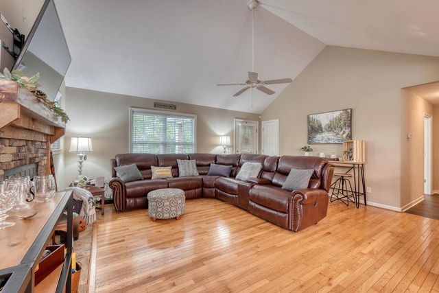 2532 Hunter Road, Hiawassee, GA 30546