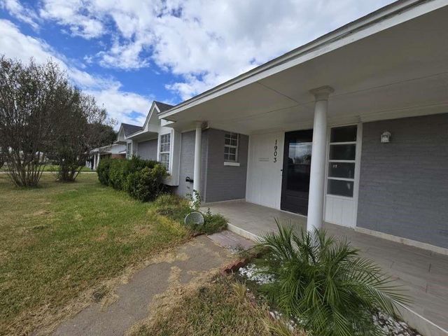 1903 Britton Street, Baytown, TX 77520