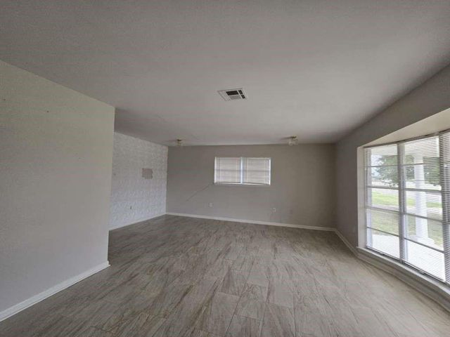 1903 Britton Street, Baytown, TX 77520