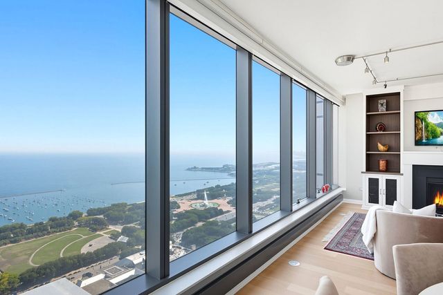 60 E Monroe Street 5601, Chicago, IL 60603