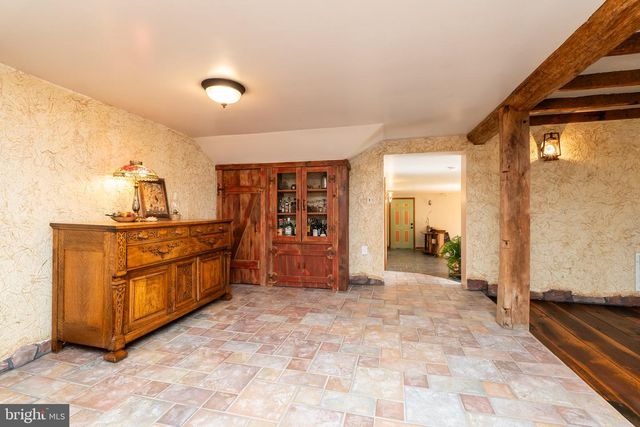 2806 HARPERS FERRY RD, Sharpsburg, MD 21782