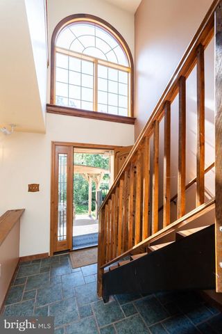 2806 HARPERS FERRY RD, Sharpsburg, MD 21782
