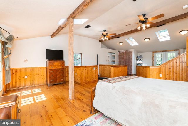 2806 HARPERS FERRY RD, Sharpsburg, MD 21782