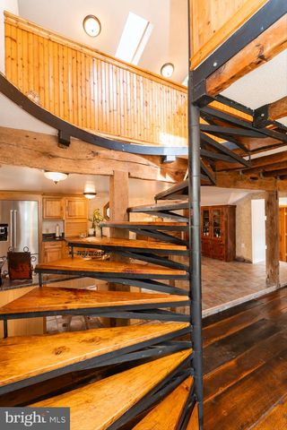 2806 HARPERS FERRY RD, Sharpsburg, MD 21782